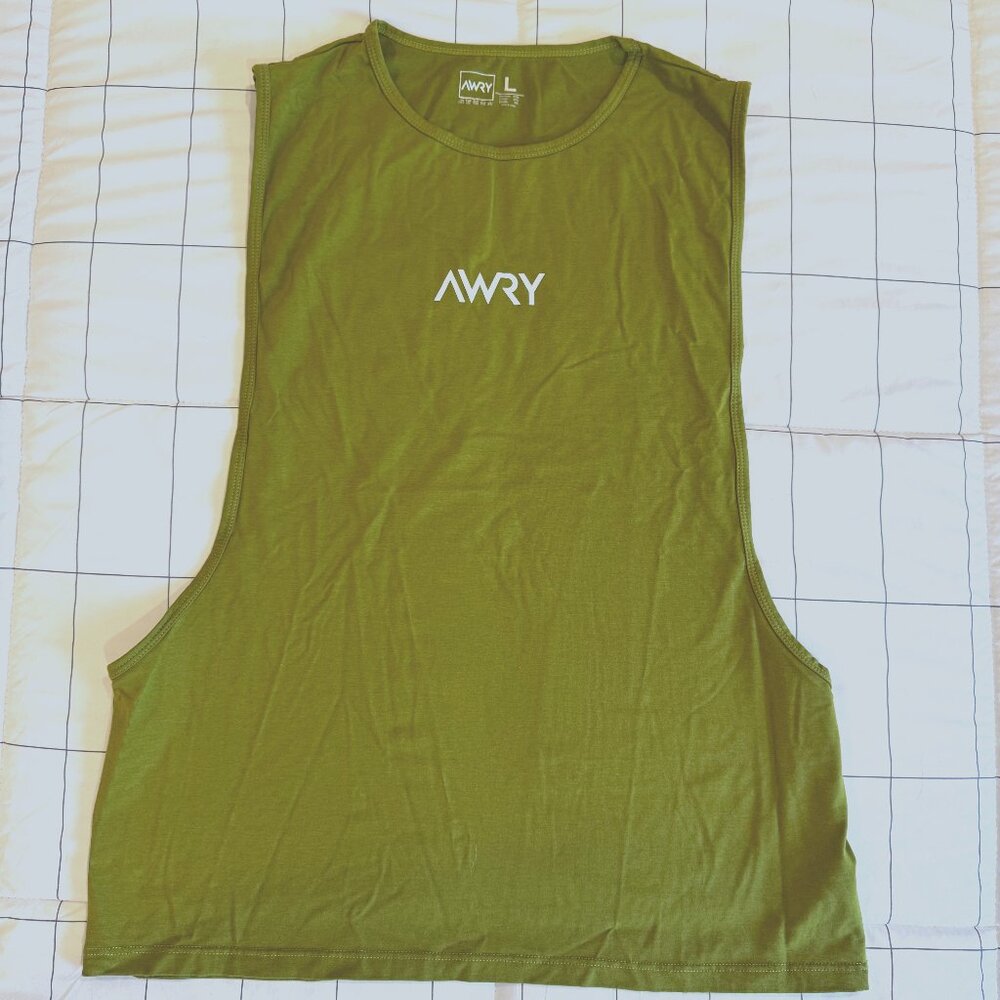 Awry Tank Top NWOT